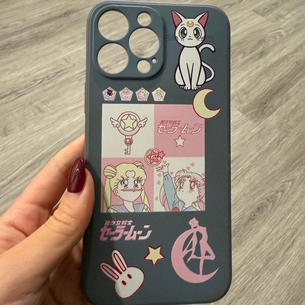 Used iPhone 13 Pro Max Sailor Moon phone case